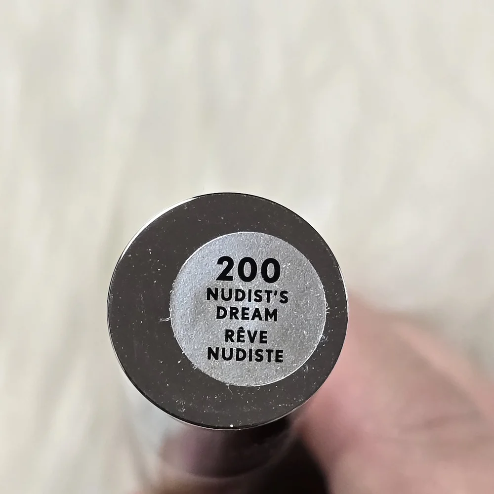Covergirl Melting Pout Vinyl Wow 200 Nudest Dream Liquid Lip